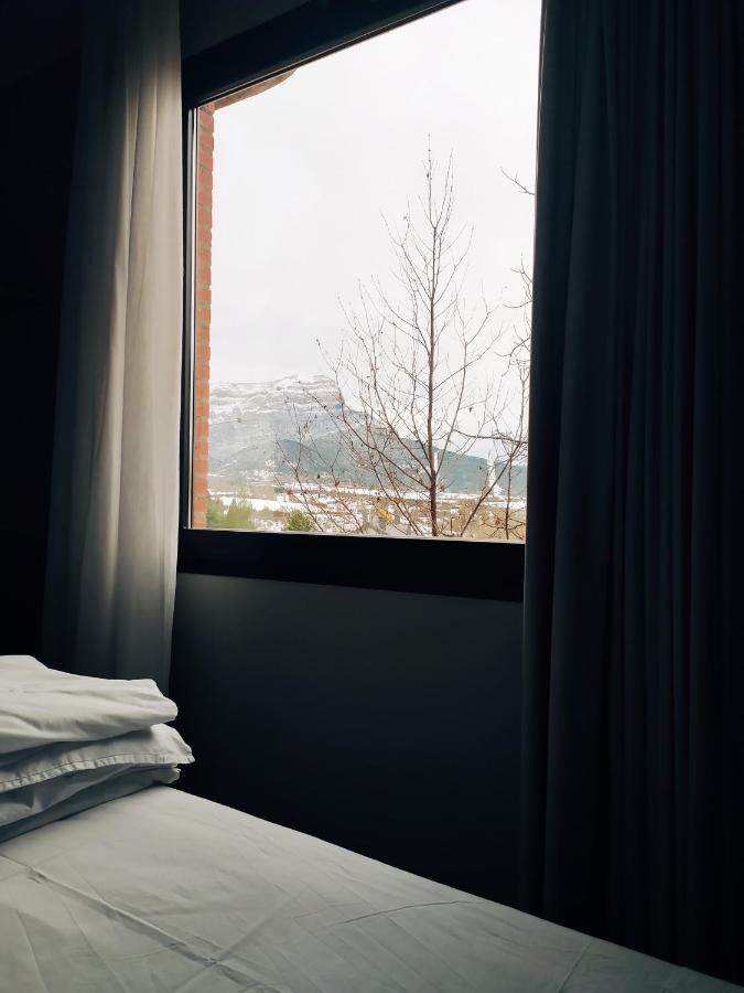 Habital Suites Jaca Dış mekan fotoğraf